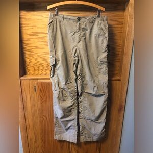 Columbia Men's Khaki Cargo Pants